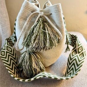 Wayuu Tribe Cream and Green Handwoven Bucket Bag with Tassels